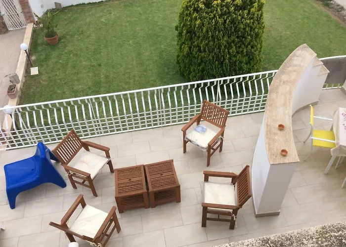 Vincenza Arenella (Syracuse)